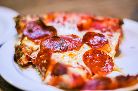 pepperoni pizza slice